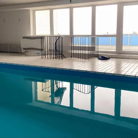 Traum-maisonette Auf 1.000m Mit Pool Und Sauna Schönwalde